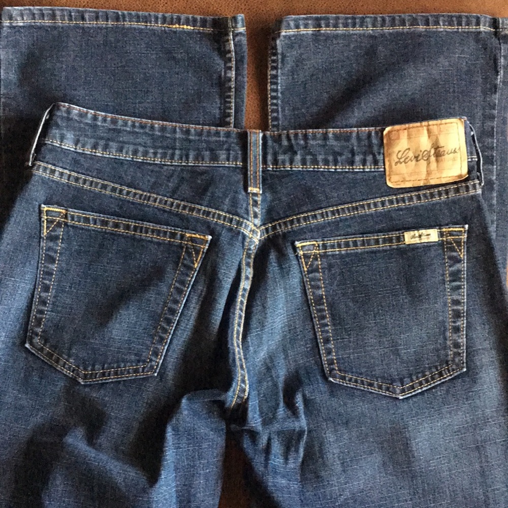 Levi Strauss Signature Low-Rise Bootcut Jeans